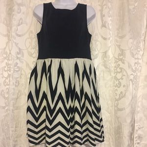 Women’s dress